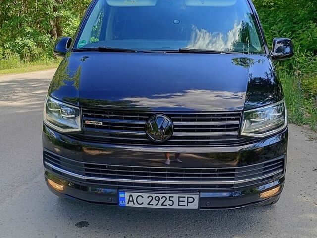 Чорний Фольксваген Мультиван, об'ємом двигуна 1.97 л та пробігом 220 тис. км за 36000 $, фото 1 на Automoto.ua