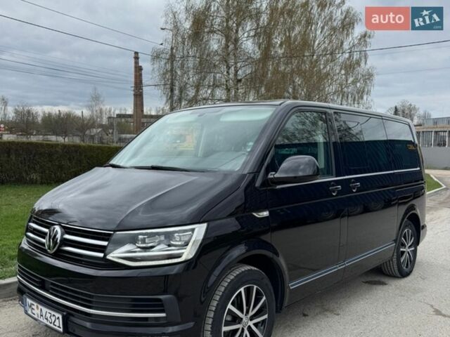 Черный Фольксваген Мультиван, объемом двигателя 1.97 л и пробегом 205 тыс. км за 43444 $, фото 1 на Automoto.ua