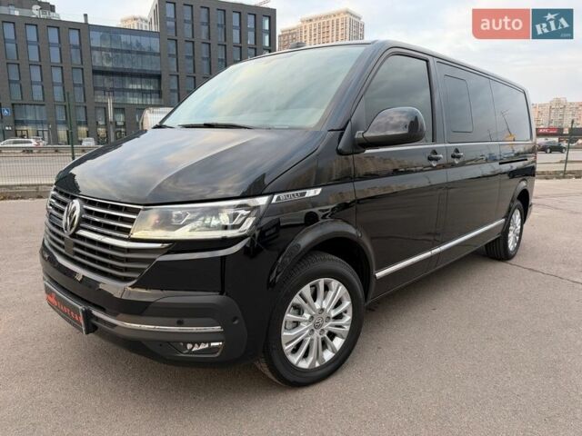 Чорний Фольксваген Мультиван, об'ємом двигуна 1.97 л та пробігом 2 тис. км за 82700 $, фото 1 на Automoto.ua