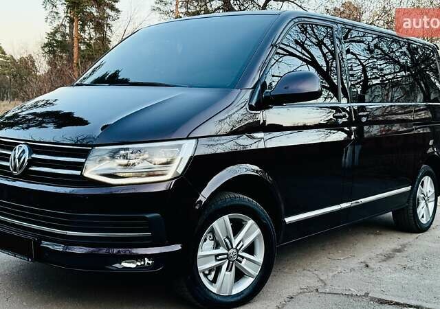 Фіолетовий Фольксваген Мультиван, об'ємом двигуна 1.97 л та пробігом 237 тис. км за 45777 $, фото 1 на Automoto.ua