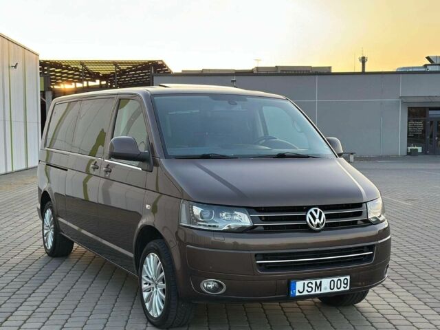 Фольксваген Мультиван 2013 у Запоріжжя на Automoto.ua Коричневий Фольксваген Мультиван, об'ємом двигуна 2 л та пробігом 202 тис. км за 9100 $, фото 1 на Automoto.ua