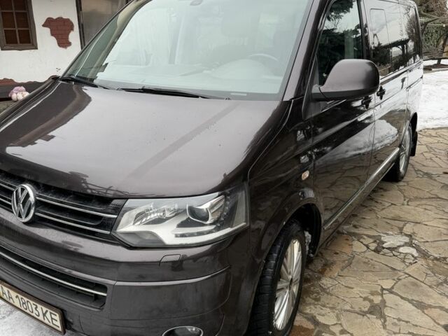 Коричневый Фольксваген Мультиван, объемом двигателя 2 л и пробегом 350 тыс. км за 25300 $, фото 1 на Automoto.ua