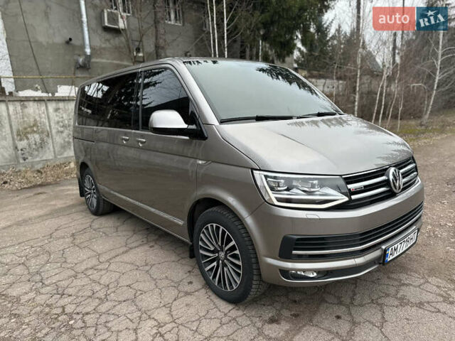 Коричневый Фольксваген Мультиван, объемом двигателя 1.97 л и пробегом 210 тыс. км за 41990 $, фото 1 на Automoto.ua