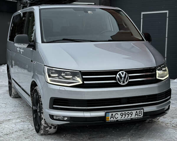 Сірий Фольксваген Мультиван, об'ємом двигуна 1.97 л та пробігом 190 тис. км за 45000 $, фото 1 на Automoto.ua