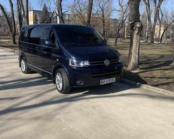 Синий Фольксваген Мультиван, объемом двигателя 2 л и пробегом 270 тыс. км за 22000 $, фото 1 на Automoto.ua