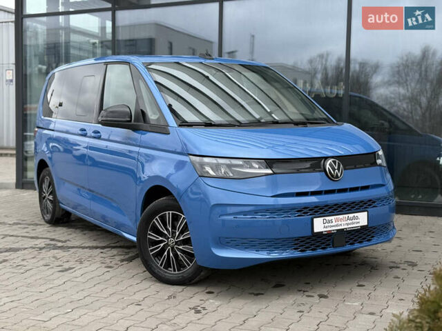 Синий Фольксваген Мультиван, объемом двигателя 1.97 л и пробегом 58 тыс. км за 59990 $, фото 1 на Automoto.ua