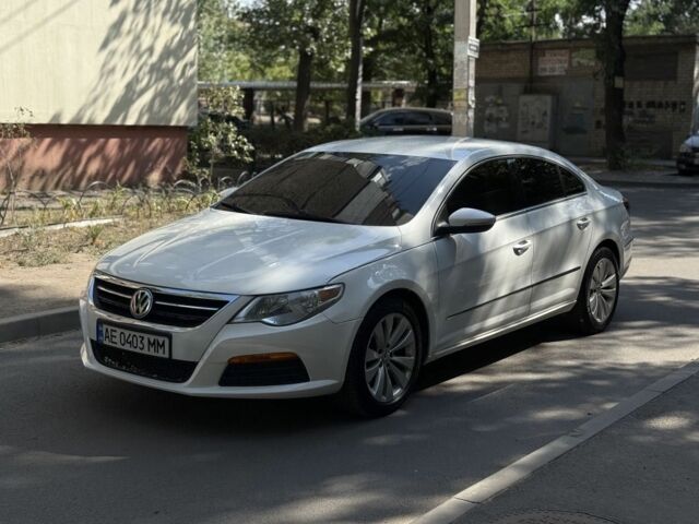 Білий Фольксваген Параті, об'ємом двигуна 2 л та пробігом 200 тис. км за 5500 $, фото 1 на Automoto.ua