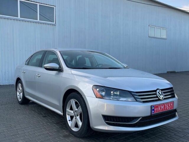 Сірий Фольксваген Параті, об'ємом двигуна 2.5 л та пробігом 63 тис. км за 11500 $, фото 1 на Automoto.ua