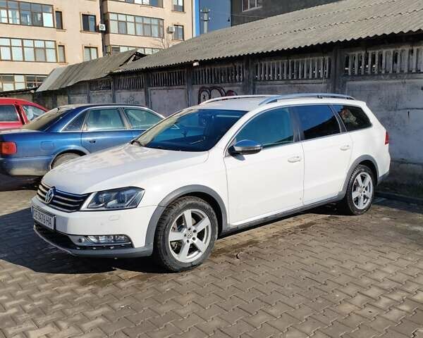 Білий Фольксваген Пассат Альтрак, об'ємом двигуна 1.97 л та пробігом 255 тис. км за 13800 $, фото 1 на Automoto.ua