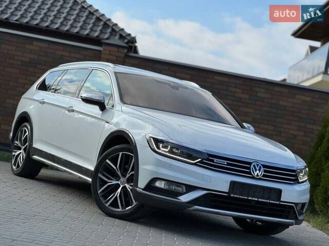 Белый Фольксваген Пассат Альтрак, объемом двигателя 1.97 л и пробегом 170 тыс. км за 24999 $, фото 1 на Automoto.ua