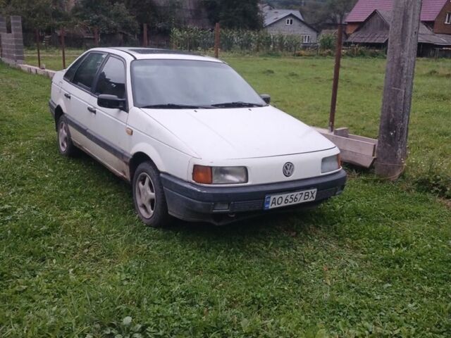 Білий Фольксваген Пассат СС, об'ємом двигуна 1.8 л та пробігом 320 тис. км за 750 $, фото 1 на Automoto.ua