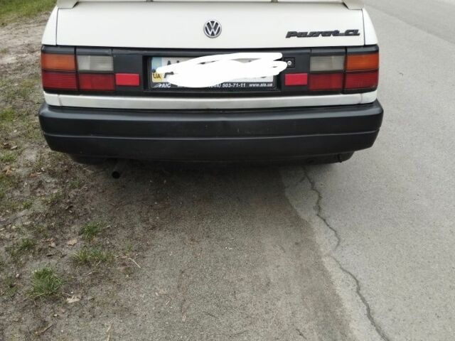 Белый Фольксваген Пассат СС, объемом двигателя 1.8 л и пробегом 430 тыс. км за 2300 $, фото 1 на Automoto.ua