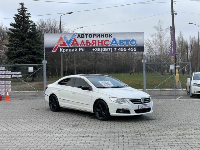 Білий Фольксваген Пассат СС, об'ємом двигуна 2 л та пробігом 173 тис. км за 8600 $, фото 1 на Automoto.ua