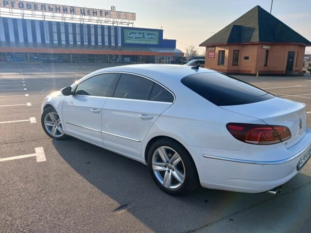 Белый Фольксваген Пассат СС, объемом двигателя 2 л и пробегом 167 тыс. км за 11000 $, фото 1 на Automoto.ua