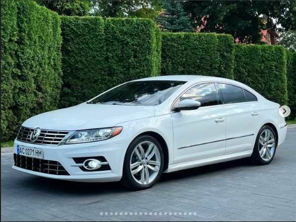 Белый Фольксваген Пассат СС, объемом двигателя 2 л и пробегом 179 тыс. км за 11200 $, фото 1 на Automoto.ua