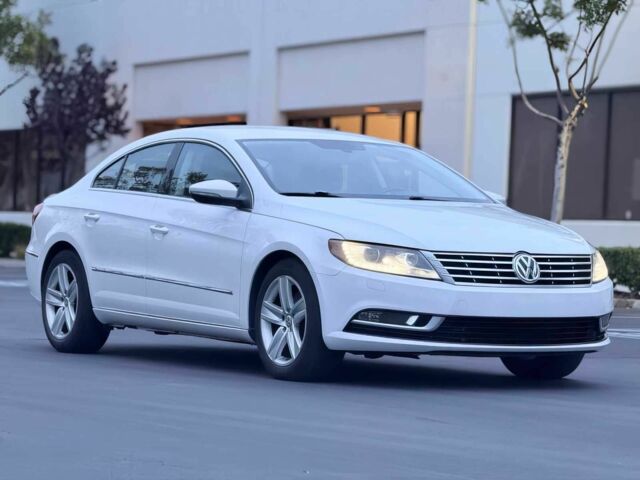 Білий Фольксваген Пассат СС, об'ємом двигуна 2 л та пробігом 89 тис. км за 6500 $, фото 1 на Automoto.ua