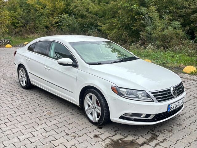 Белый Фольксваген Пассат СС, объемом двигателя 2 л и пробегом 289 тыс. км за 9500 $, фото 1 на Automoto.ua