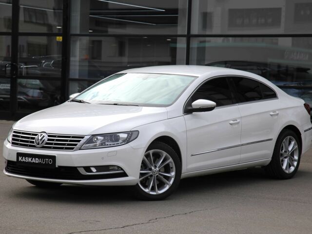 Белый Фольксваген Пассат СС, объемом двигателя 1.8 л и пробегом 118 тыс. км за 12500 $, фото 1 на Automoto.ua