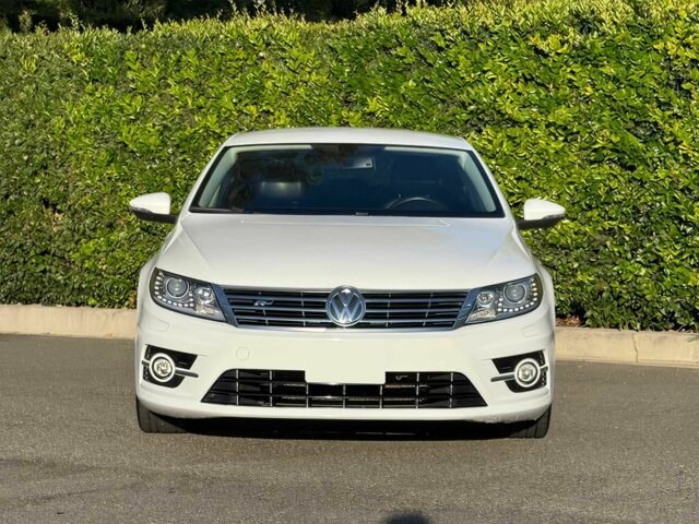 Білий Фольксваген Пассат СС, об'ємом двигуна 2 л та пробігом 87 тис. км за 5300 $, фото 1 на Automoto.ua