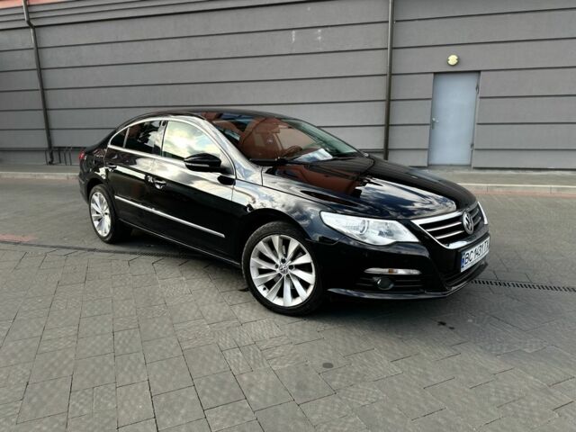 Черный Фольксваген Пассат СС, объемом двигателя 2 л и пробегом 209 тыс. км за 8499 $, фото 1 на Automoto.ua