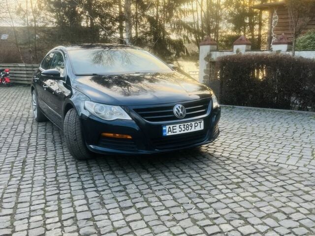 Черный Фольксваген Пассат СС, объемом двигателя 2 л и пробегом 160 тыс. км за 6900 $, фото 1 на Automoto.ua