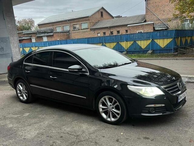 Черный Фольксваген Пассат СС, объемом двигателя 2 л и пробегом 284 тыс. км за 8500 $, фото 1 на Automoto.ua