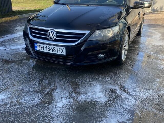 Черный Фольксваген Пассат СС, объемом двигателя 2 л и пробегом 342 тыс. км за 8900 $, фото 1 на Automoto.ua