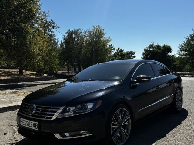 Черный Фольксваген Пассат СС, объемом двигателя 2 л и пробегом 197 тыс. км за 9000 $, фото 1 на Automoto.ua