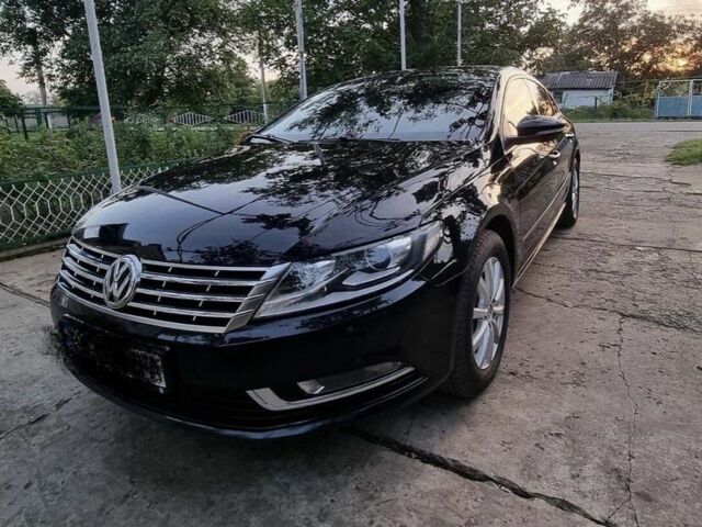 Черный Фольксваген Пассат СС, объемом двигателя 2 л и пробегом 221 тыс. км за 12700 $, фото 1 на Automoto.ua