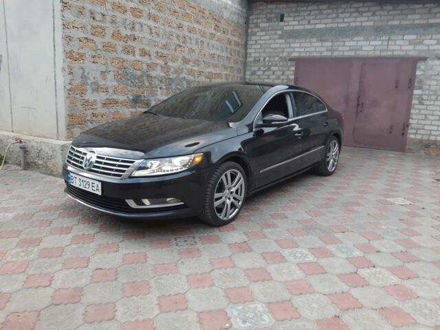 Чорний Фольксваген Пассат СС, об'ємом двигуна 2 л та пробігом 270 тис. км за 8800 $, фото 1 на Automoto.ua