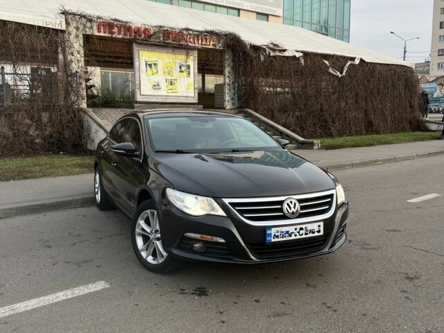 Коричневый Фольксваген Пассат СС, объемом двигателя 0 л и пробегом 196 тыс. км за 7500 $, фото 1 на Automoto.ua