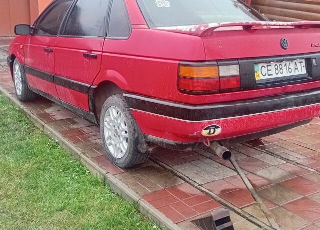 Красный Фольксваген Пассат СС, объемом двигателя 0 л и пробегом 335 тыс. км за 1450 $, фото 1 на Automoto.ua