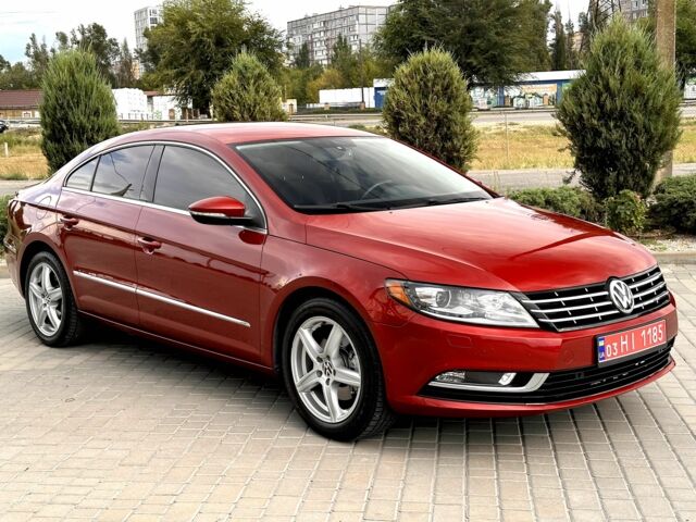 Красный Фольксваген Пассат СС, объемом двигателя 2 л и пробегом 182 тыс. км за 10700 $, фото 1 на Automoto.ua