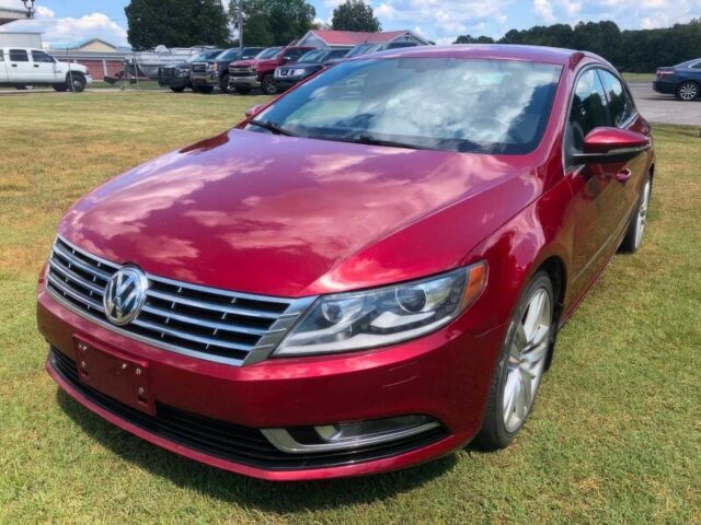 Красный Фольксваген Пассат СС, объемом двигателя 2 л и пробегом 79 тыс. км за 10100 $, фото 1 на Automoto.ua