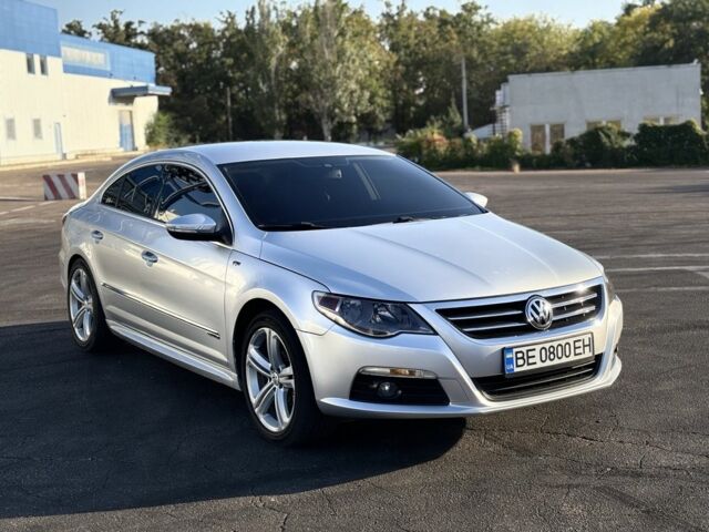 Серый Фольксваген Пассат СС, объемом двигателя 2 л и пробегом 250 тыс. км за 8500 $, фото 1 на Automoto.ua