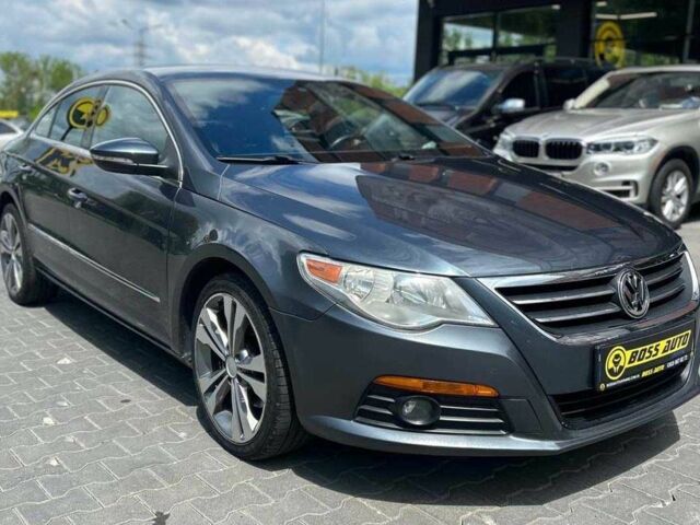 Серый Фольксваген Пассат СС, объемом двигателя 2 л и пробегом 285 тыс. км за 9900 $, фото 1 на Automoto.ua