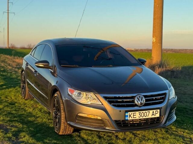 Сірий Фольксваген Пассат СС, об'ємом двигуна 2 л та пробігом 196 тис. км за 7800 $, фото 1 на Automoto.ua