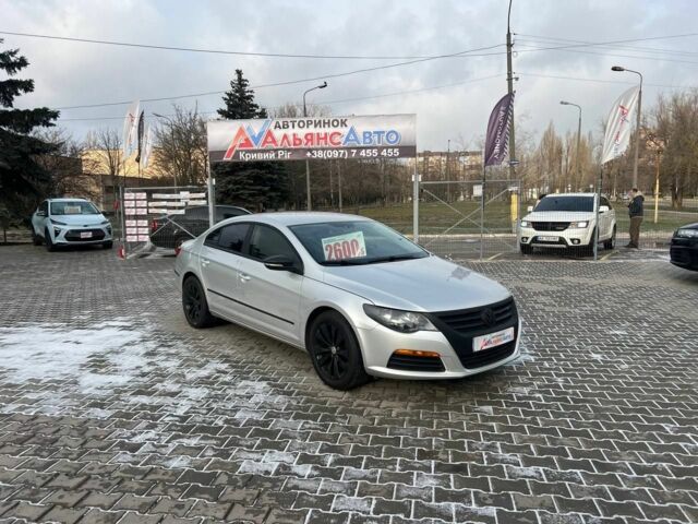 Серый Фольксваген Пассат СС, объемом двигателя 2 л и пробегом 276 тыс. км за 8700 $, фото 1 на Automoto.ua