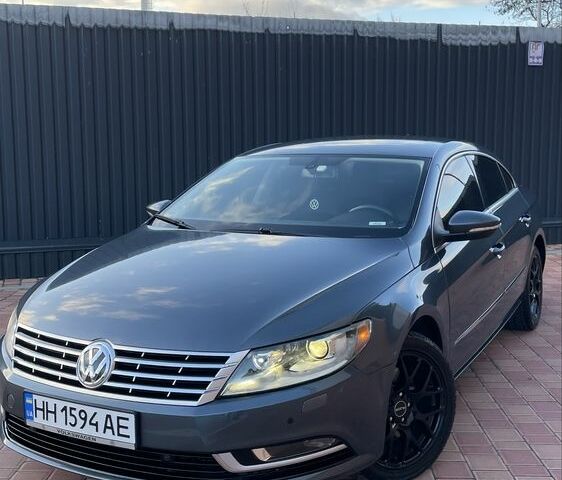 Серый Фольксваген Пассат СС, объемом двигателя 2 л и пробегом 260 тыс. км за 9400 $, фото 1 на Automoto.ua