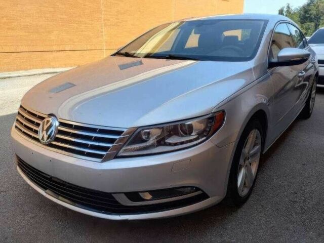 Серый Фольксваген Пассат СС, объемом двигателя 2 л и пробегом 99 тыс. км за 3700 $, фото 1 на Automoto.ua