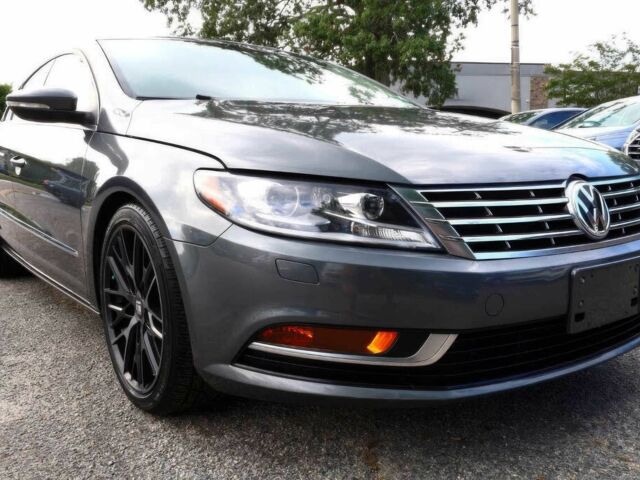 Серый Фольксваген Пассат СС, объемом двигателя 2 л и пробегом 72 тыс. км за 6100 $, фото 1 на Automoto.ua