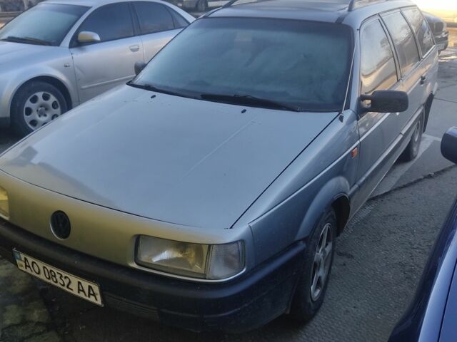 Серый Фольксваген Пассат СС, объемом двигателя 1.6 л и пробегом 333 тыс. км за 1200 $, фото 1 на Automoto.ua