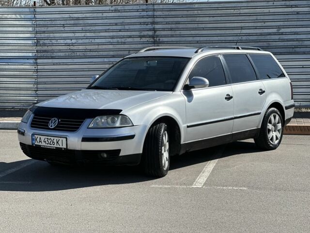 Серый Фольксваген Пассат СС, объемом двигателя 2.5 л и пробегом 210 тыс. км за 4200 $, фото 1 на Automoto.ua