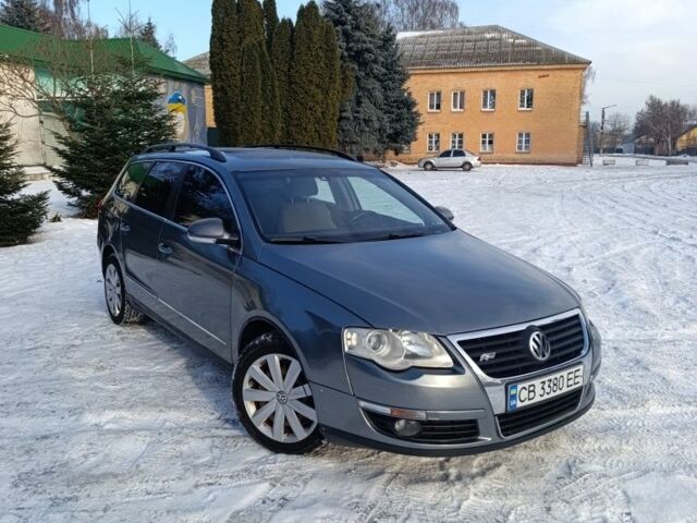 Серый Фольксваген Пассат СС, объемом двигателя 2 л и пробегом 111 тыс. км за 5000 $, фото 1 на Automoto.ua