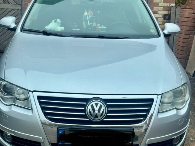 Серый Фольксваген Пассат СС, объемом двигателя 2 л и пробегом 200 тыс. км за 6100 $, фото 1 на Automoto.ua