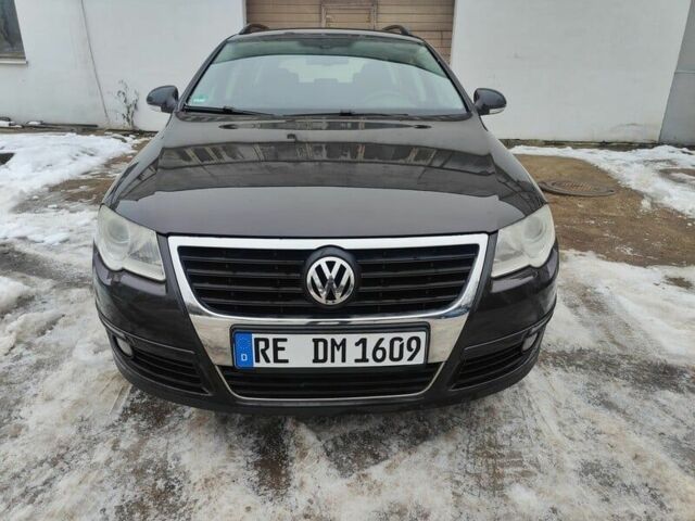 Сірий Фольксваген Пассат СС, об'ємом двигуна 2 л та пробігом 258 тис. км за 2500 $, фото 1 на Automoto.ua