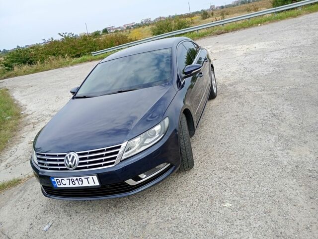 Синий Фольксваген Пассат СС, объемом двигателя 2 л и пробегом 116 тыс. км за 12800 $, фото 1 на Automoto.ua