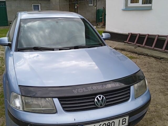 Синий Фольксваген Пассат СС, объемом двигателя 1.8 л и пробегом 280 тыс. км за 3063 $, фото 1 на Automoto.ua