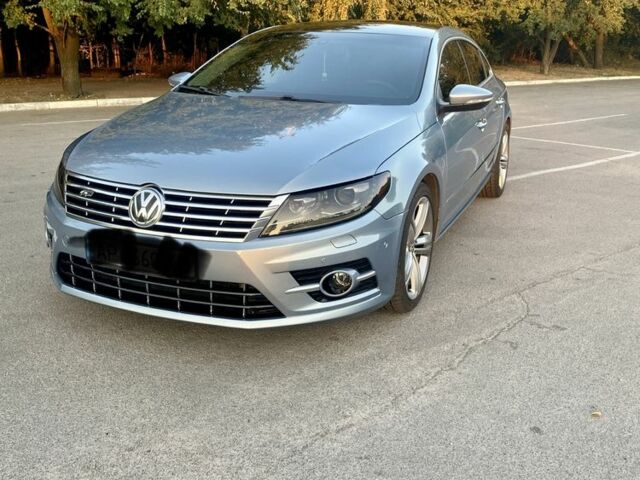 Синий Фольксваген Пассат СС, объемом двигателя 0 л и пробегом 131 тыс. км за 10000 $, фото 1 на Automoto.ua