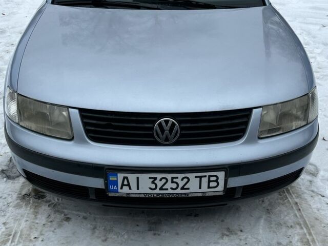 Синий Фольксваген Пассат СС, объемом двигателя 1.6 л и пробегом 3 тыс. км за 3500 $, фото 1 на Automoto.ua